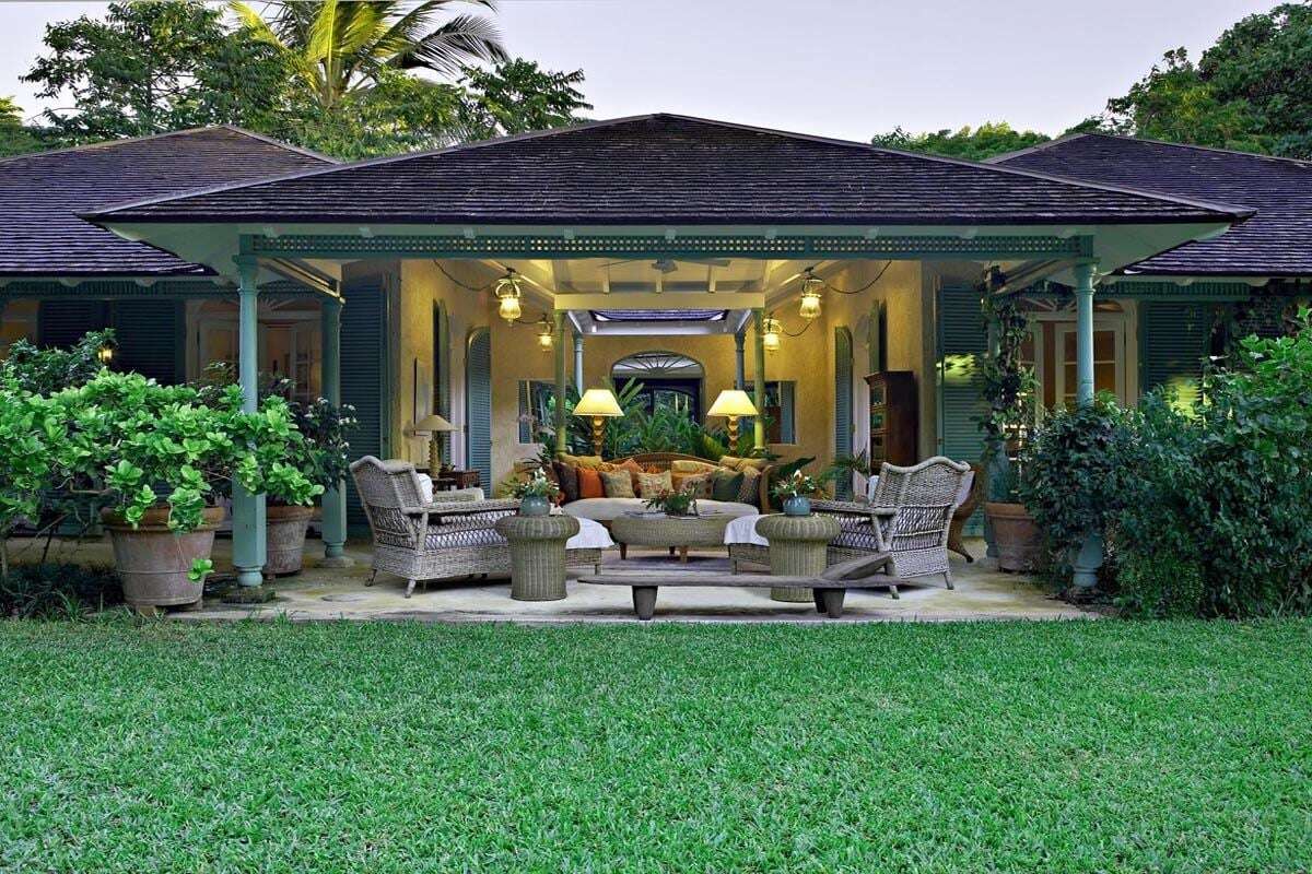 Fustic House